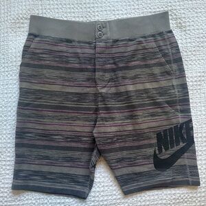 Nike Men's XL streetwear shorts with button fly